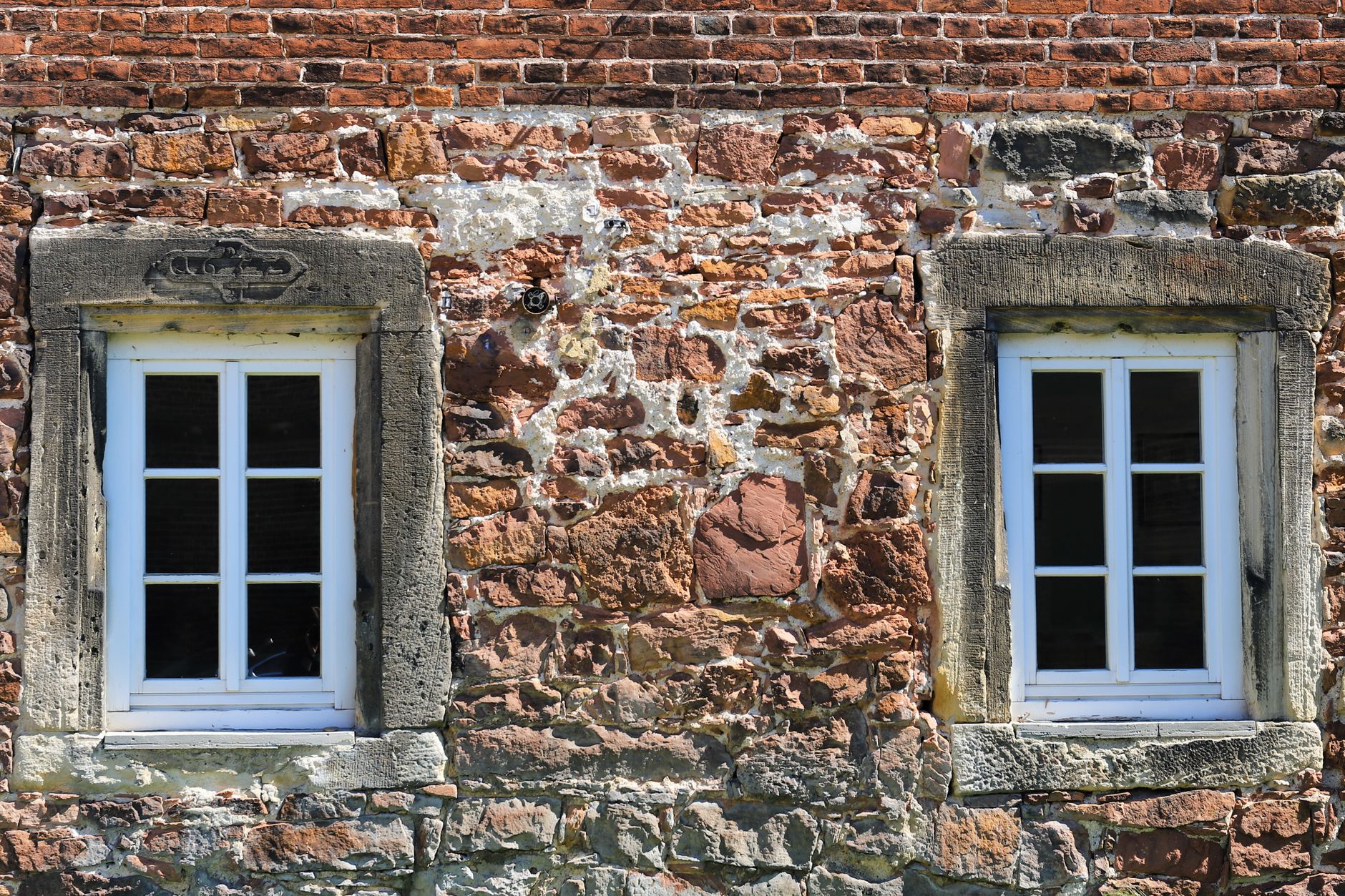 Designing Timeless Curb Appeal with Brick and Stone House Exteriors